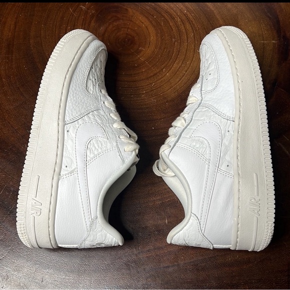 28: Nike Air Force 1 LV8 discontinued (Size: 4Y) - Picture 6 of 8